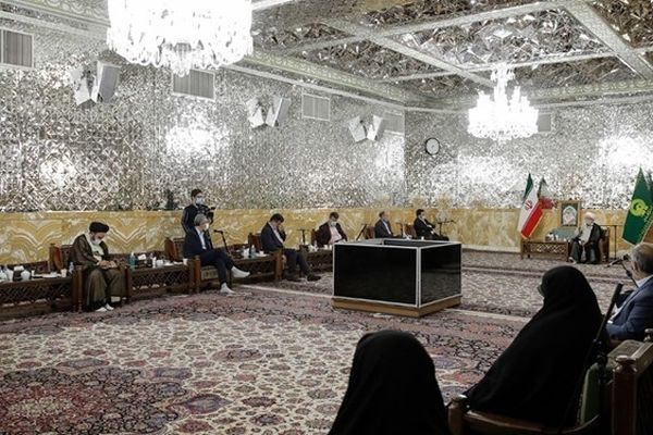 رفع مشکلات حاشیه شهر مشهد با توجه به جمعیت بالا  اراده‌ای ملی می‌طلبد