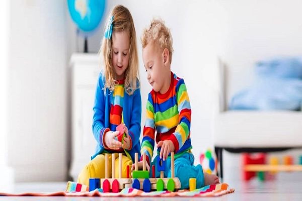 ۱۰ علامتی که نشان می‌دهد فرزندتان فوق العاده باهوش است