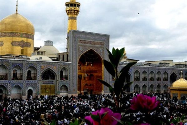 پخش زنده مراسم روز عرفه حرم مطهر رضوی از رسانه ملی