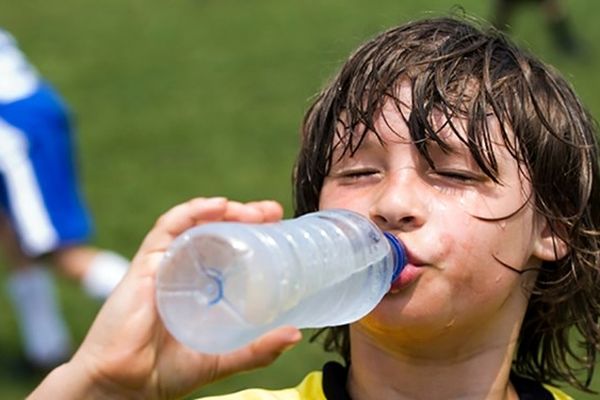 گرمازدگی در کمین است/ با این راهکارها از خود در برابر گرمای هوا محافظت کنیم