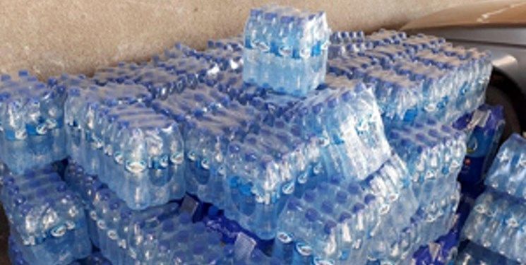یک میلیون و ۱۱۰ هزار آب معدنی به خوزستان ارسال شد