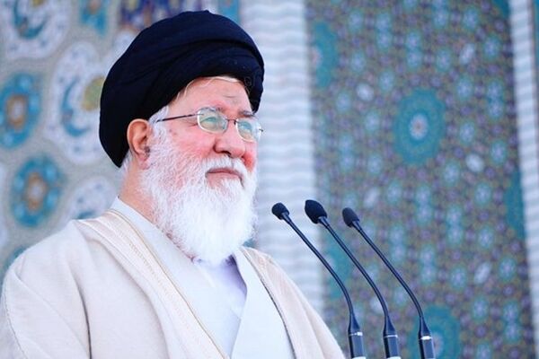 برخوردهایی که با امام جمعه در فضای مجازی می‌شود به خاطر همین نهی از منکر است