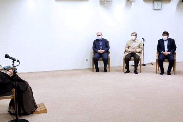 رهبر انقلاب: اگر به توصیه‌ها توجه می‌شد، این اشکالات در خوزستان نبود