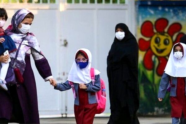 چه دانش آموزانی برای ثبت نام در مدارس باید به سامانه پادا مراجعه کنند؟