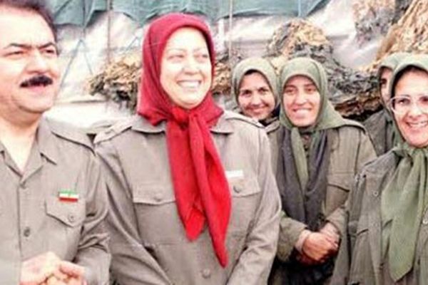 ناگفته‌های جنایات تکان‌دهنده منافقین؛ از سوزاندن بیماران تا به دار آویختن روستاییان