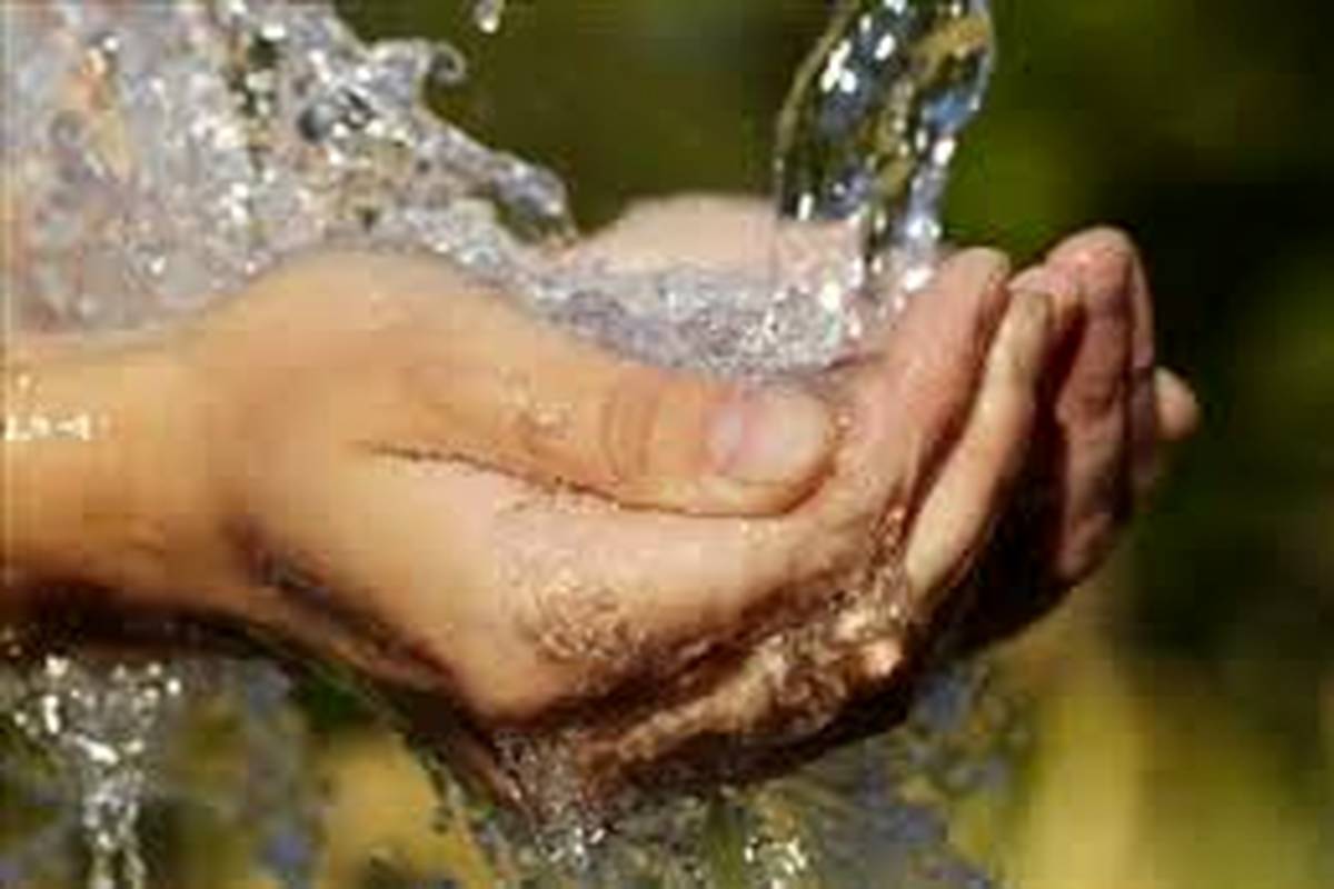 هدر رفت آب در بلوار مجیدیه مشهد