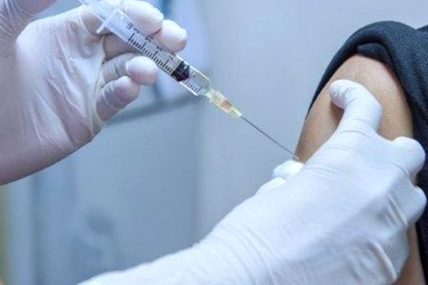 دیابتی‌های انسولینی برای واکسیناسیون ثبت‌نام کنند/ بیش از ۷۰۰۰ دیابتی زیرپوشش دانشگاه علوم پزشکی مشهد