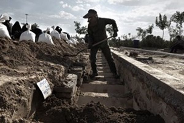 مطالبه دانشجویان مشهد از مسئولین درباره کرونا؛ پاسخگوی عملکرد خود باشید