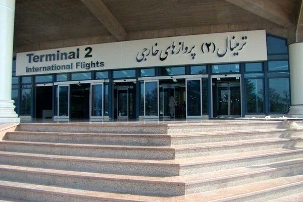 تست کرونا و تب‌ سنجی مسافران خارجی در فرودگاه مشهد