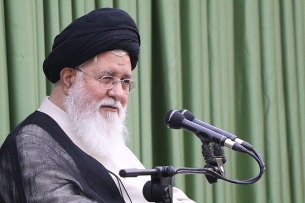 آیت‌الله علم‌الهدی: هیئات مذهبی سوژه عملیات روانی دشمن قرار نگیرند