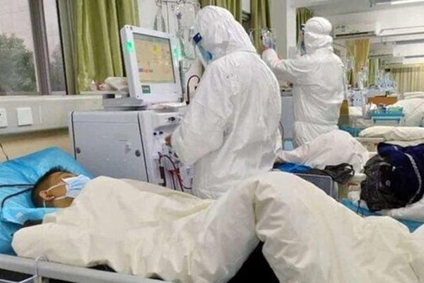 420 بیمار کرونایی‌ در بیمارستان قائم(عج) بستری هستند/ ۱۲ بیمار بدحال در نوبت خالی شدن تخت‌های ICU