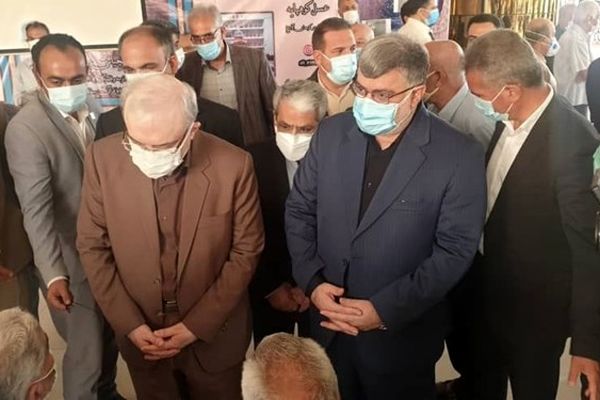 بازدید وزیر بهداشت از مرکز خدمات جامع سلامت سیدی در مشهد