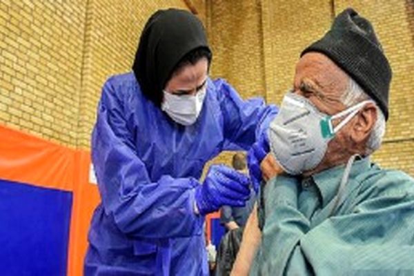 50 هزار دوز واکسن کرونا توسط بسیج در حاشیه مشهد تزریق شده است