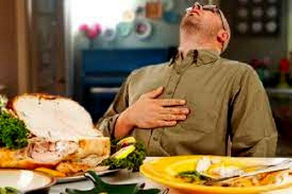 5 عادت اشتباه در وعده شام که باعث چاقی می‌شود