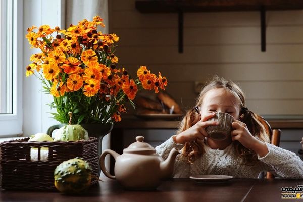 نوشیدنی‌ها و دمنوش‌های مفید و مضر برای کودکان را بشناسید