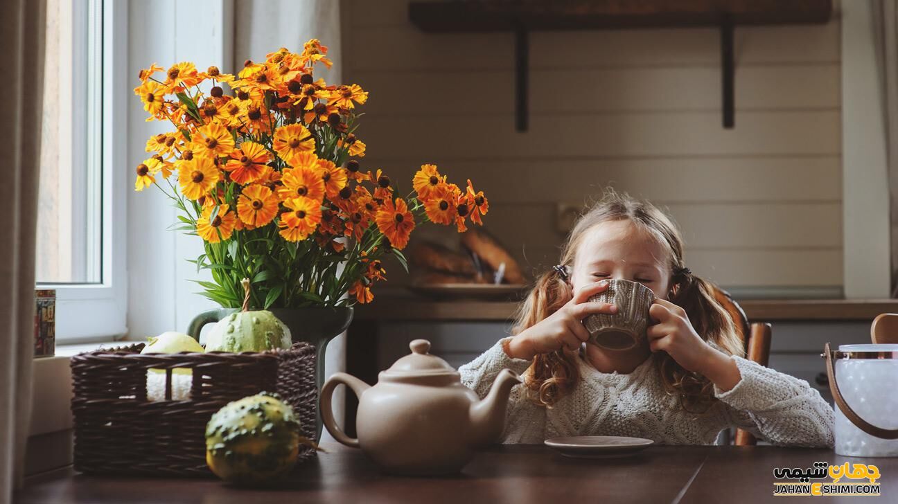 نوشیدنی‌ها و دمنوش‌های مفید و مضر برای کودکان را بشناسید