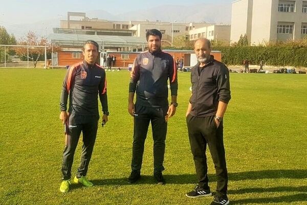بیاتلو مربی تیم فوتبال پدیده شد