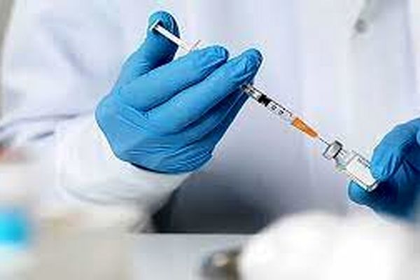اختصاص 45 هزار دوز واکسن آنفلوانزا به دانشگاه علوم پزشکی مشهد