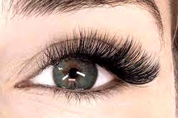 چسباندن اکستنشن مژه برای وضو و غسل اشکال دارد؟