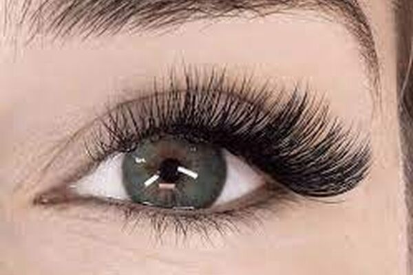 چسباندن اکستنشن مژه برای وضو و غسل اشکال دارد؟