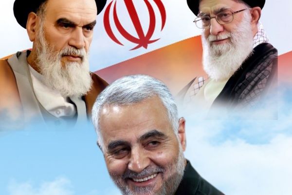 تمثال امام راحل(ره)، مقام معظم رهبری و شهید سلیمانی در مشهد رونمایی شد