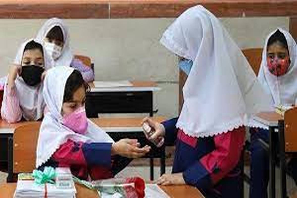 نحوه برخورد با غیبت غیر موجه دانشآموزان مانند قبل از کرونا است