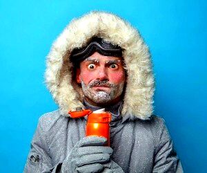 بخور نخورهای پیشنهادی طب سنتی برای سرمایی‌ها
