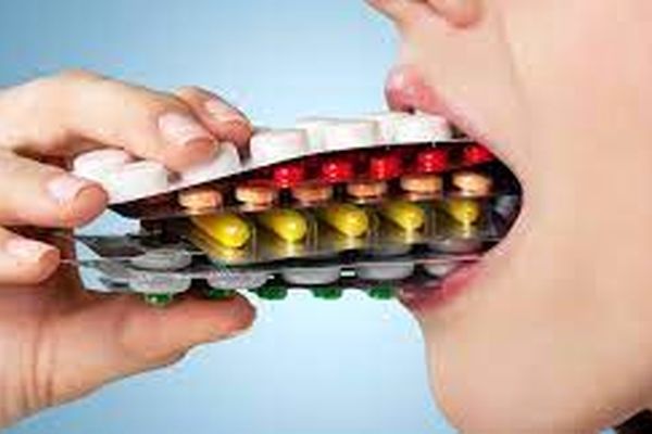 مصرف بی‌رویه آنتی بیوتیک‌ها منجر به مقاومت میکروبی در بدن می‌شود