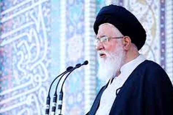 امام جمعه مشهد: مسئولان باید به فکر مازوت سوزی نیروگاه توس باشند