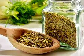 اثرات مثبت درمانی رازیانه برای زنان