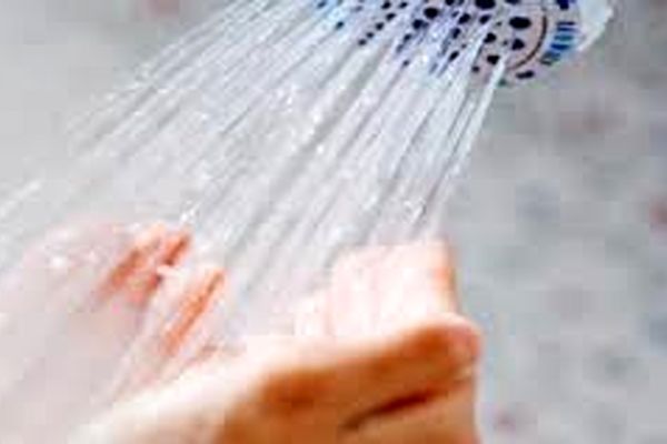 توصیه‌های طب سنتی در خصوص اصول حمام کردن در فصل سرد