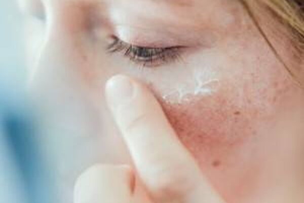با این کارها در پاییز پوست‌تون خشک نمیشه