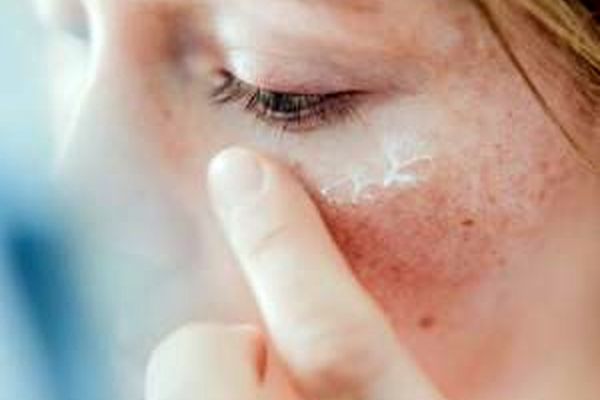 با این کارها در پاییز پوست‌تون خشک نمیشه