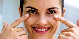 تکنیک جوان‌سازی دور چشم فقط در 1 دقیقه!