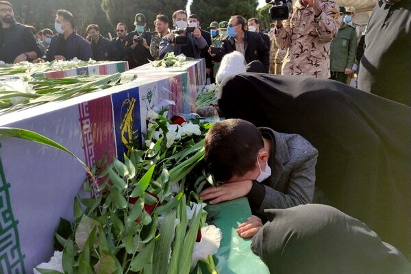 ۷ شهید از شهدای تازه تفحص شده در مشهد به خاک سپرده می‌شوند