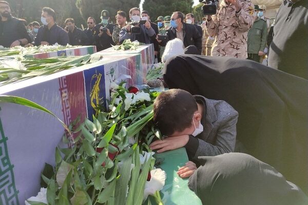 ۷ شهید از شهدای تازه تفحص شده در مشهد به خاک سپرده می‌شوند