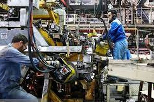 مشکلات بیش از 100 واحد تولیدی و صنعتی در خراسان رضوی بررسی شد