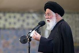هدف دشمن در فتنه 88 از بین بردن حلقه اتصال بین امت و رهبری بود