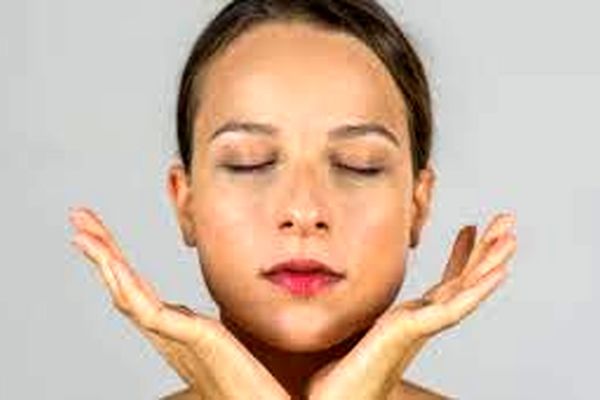 با این ورزش صورت زیبا و پُر داشته باشید