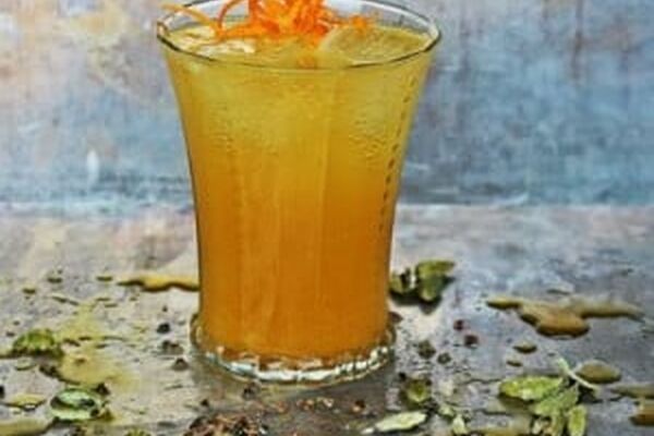 طرز تهیه شربت نذری زعفرانی با طعمی لذیذ