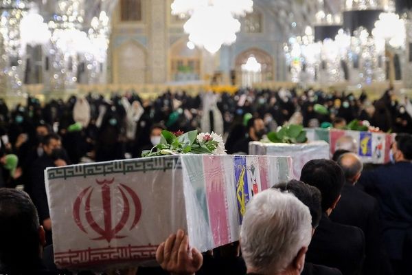 آیین ویژه شب شهادت حضرت زهرا(س) در حرم مطهر رضوی برگزار شد