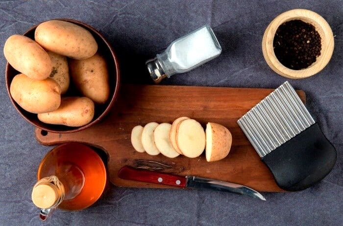 طرز تهیه سیب زمینی کریسپی رژیمی خوشمزه