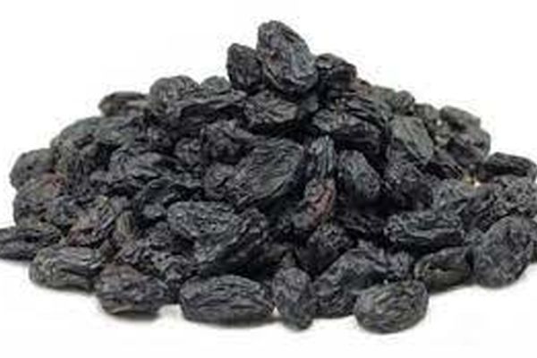 به این علت مویز باعث جلوگیری از ریزش مو می‌شود