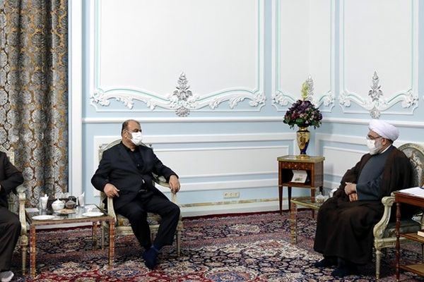 برای ساماندهی بافت فرسوده پیرامون حرم رضوی باید سرمایه‌ ملی پای‌کار آورده شود