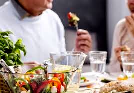 الگوی غذایی نامناسب اولین دلیل مرگ است/۵۱ درصد جمعیت فاقد تحرک بدنی