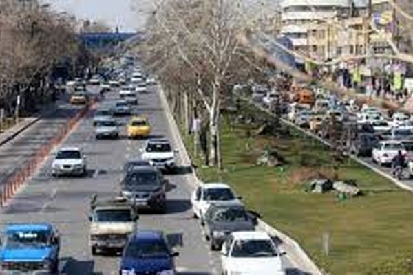 مردم احمدآباد: ترافیک کلافه‌مان کرده/ راه حل؛ فعلا هیچ!