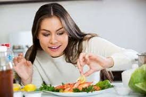 زنان باردار برای شام چه چیزی باید بخورند؟