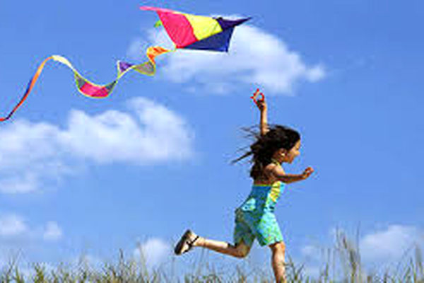 فکرشو می‌کردین بشه با یک بادبادک سفر کرد؟