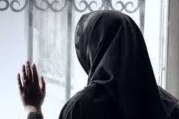 زندگی تلخ زن جوان در کامیون/مردی که با سوء‌ظنش باعث فرار دخترانش شد