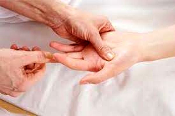 با طب فشاری، استرس را در چند ثانیه رفع کنید